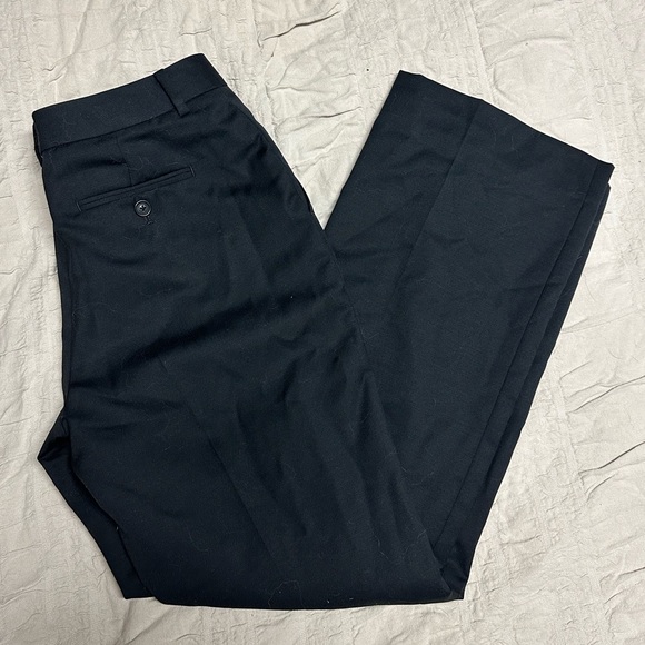 Brooks Brother’s Straight Leg Trouser - Picture 2 of 4